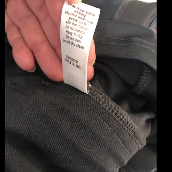 ATHLETA Running Vest Jacket Reflective Gray Orange Breathable Paisley Scroll - Picture 9 of 10